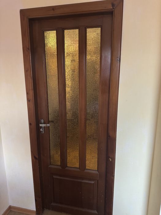 Межкомнатные двери в хорошем состоянии