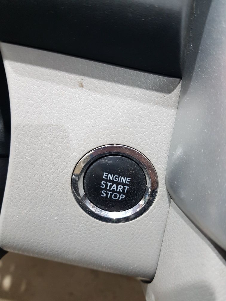 Кнопка Push Start Stop Toyota Highlander 2018-19