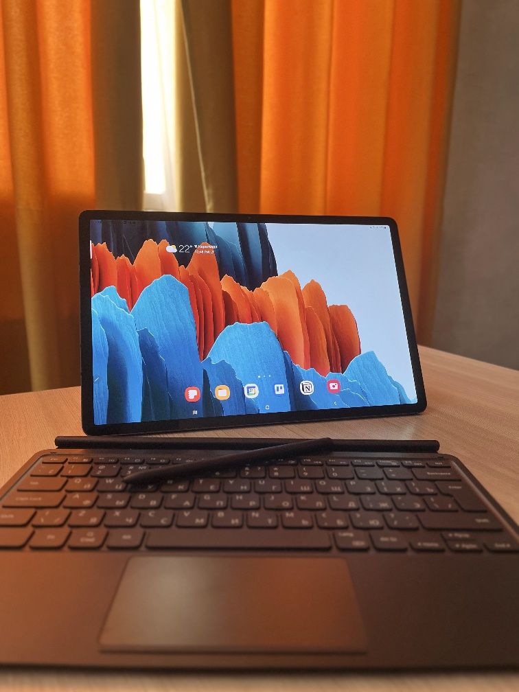 Продам Samsung galaxy tab s7+/plus