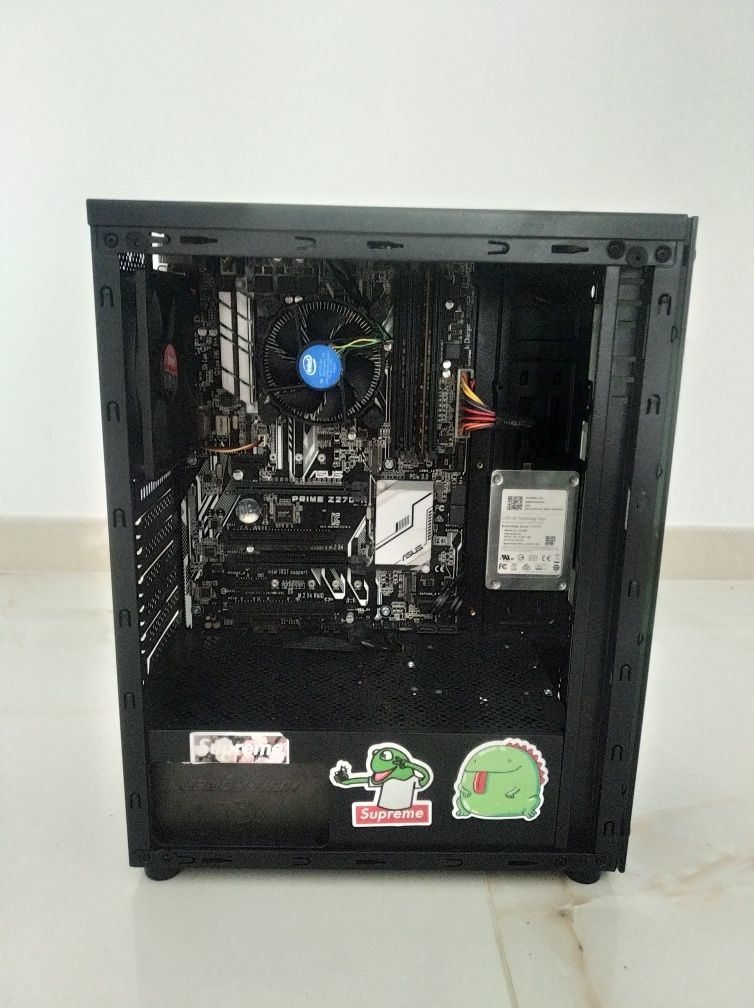 Calculator Gaming, I3-6100, 16GB, RX570,  256+500gb