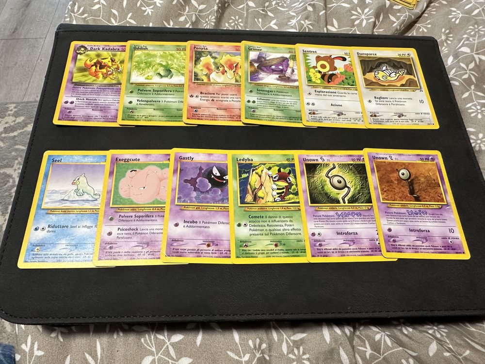 De vânzare cărțile pokemon din poze din primele generați 50 lei pagina