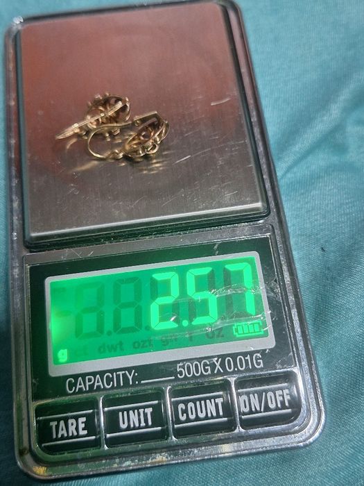 Cercei vechi din ayr14k cu tortiță clasică
