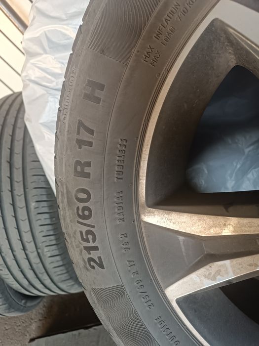 Резина зимняя . 215/60r 17 BTIGESTONE