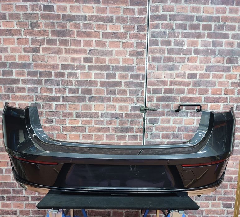 Bara spate Bmw seria 7 G70 Completa Noua