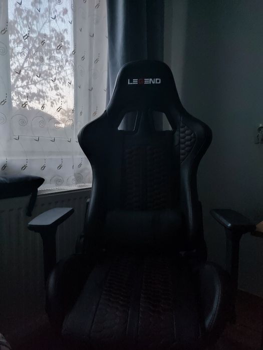 Геймърски стол Legends