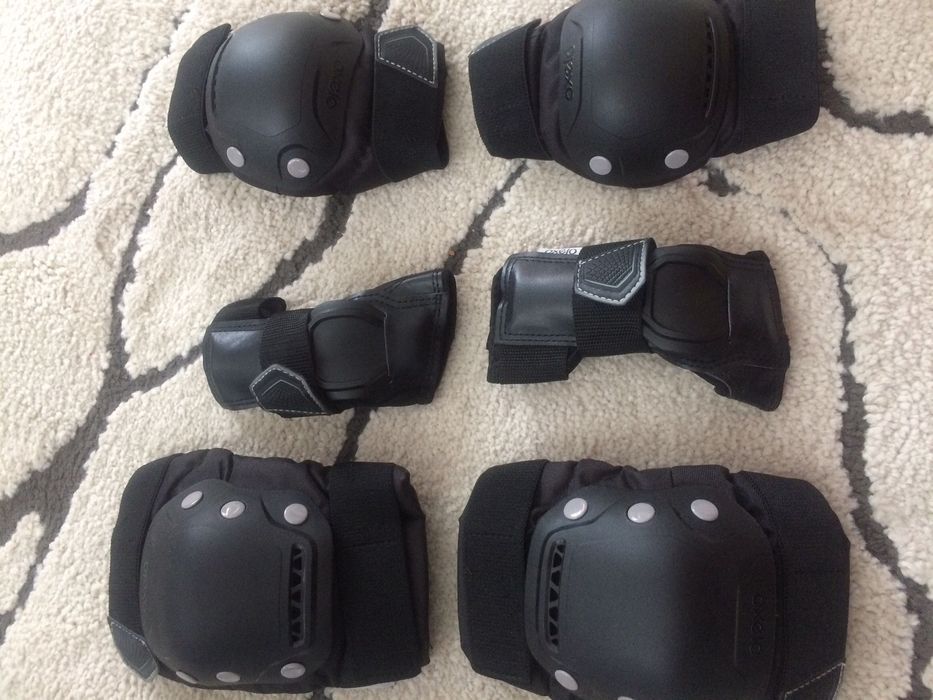 Протектори за ролери или кънки