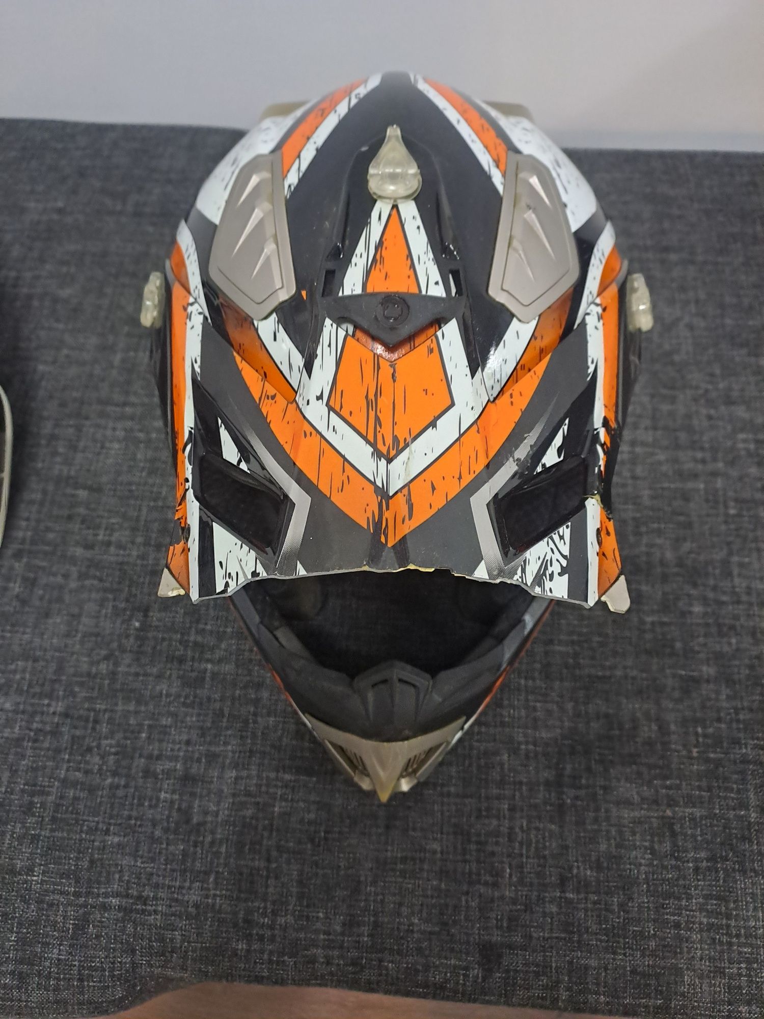 Каска за мотокрос XL 61-62