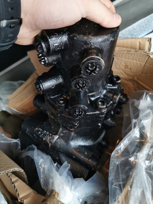 Caseta directie MERCEDES ACTROS 8X4 Axor 8x4 AROCS