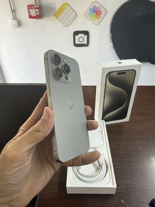 Vand Iphone 15 Pro 128Gb Full box