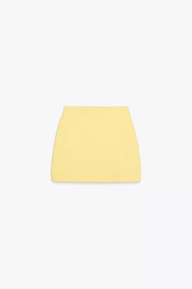 Жълта пола Zara размер М нова с етикеъ