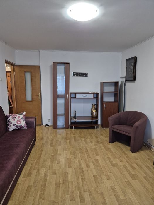 Vând apartament 3camere  in CFR