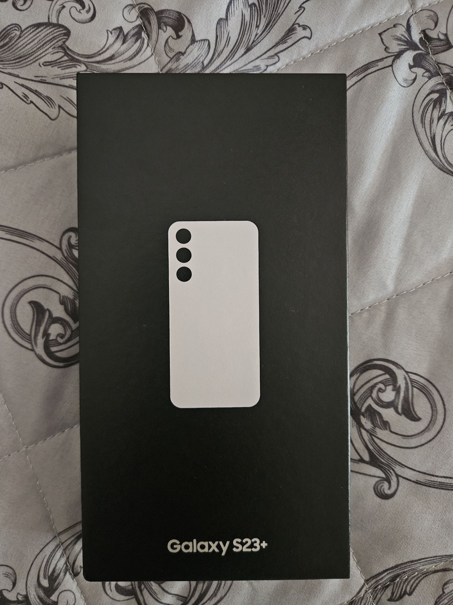 Samsung Galaxy S23 plus