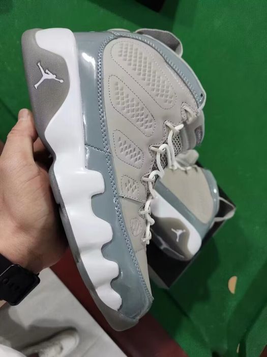 Nike Jordan Retro 9,11,12