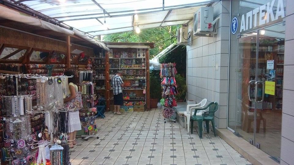 Давам търговски обект- сергия
