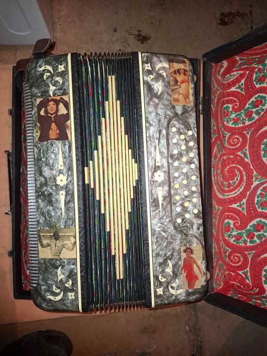 Продам гармонь Беларусь