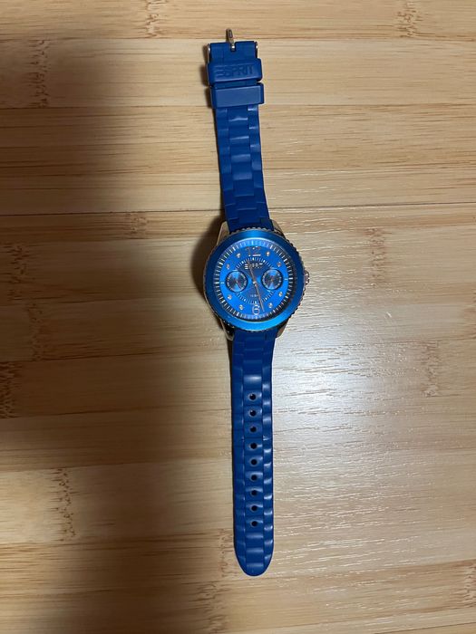Часовник Esprit син цвят