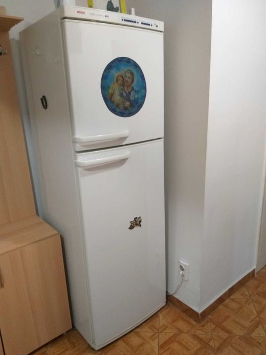 Combina frigorifica Bosch ,in stare buna de functionare