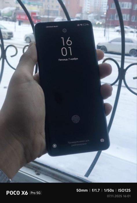 Продам телефон Xiaomi Mi 11 Ultra