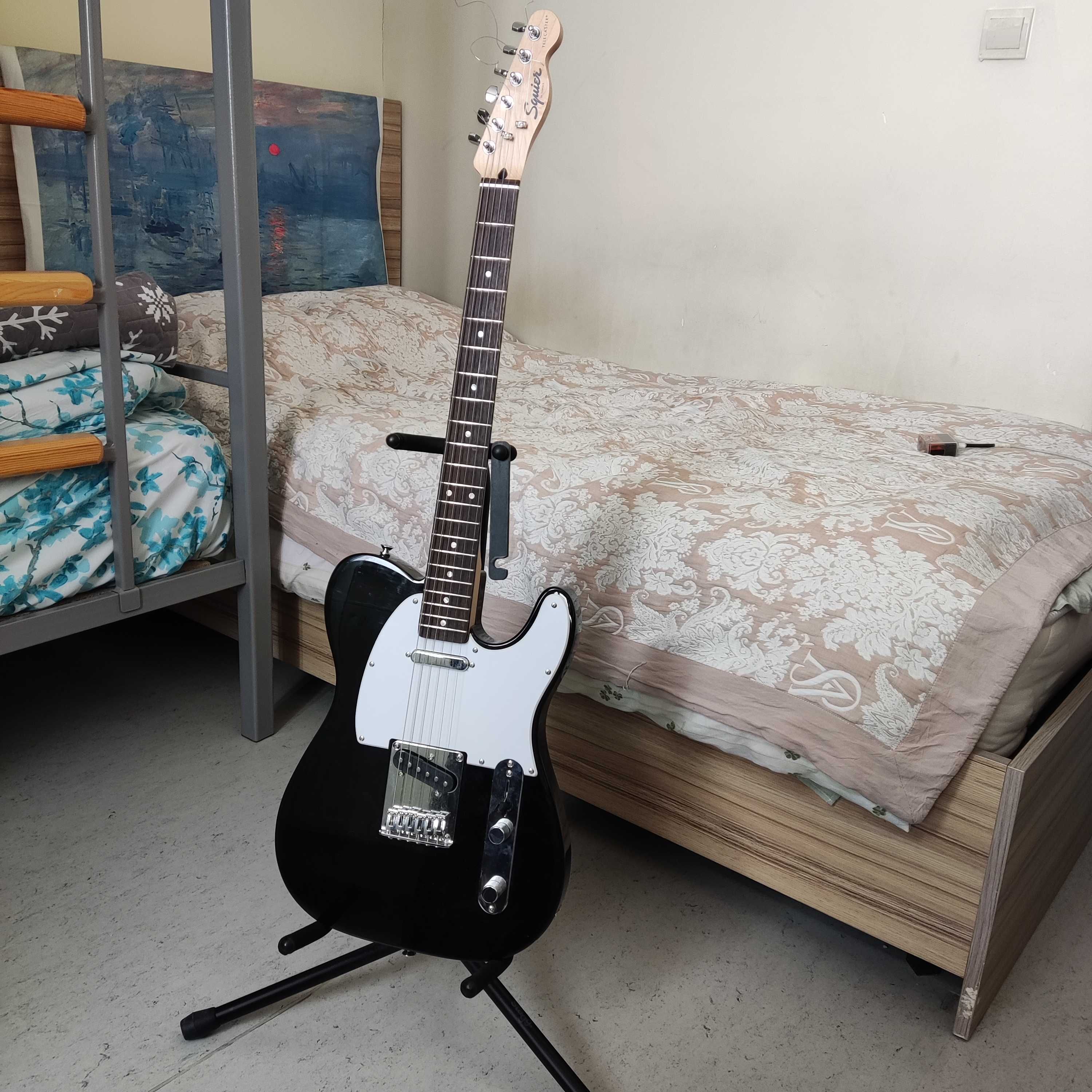 Продаётся Fender Squier Bullet Telecaster + чехол Ibanez
