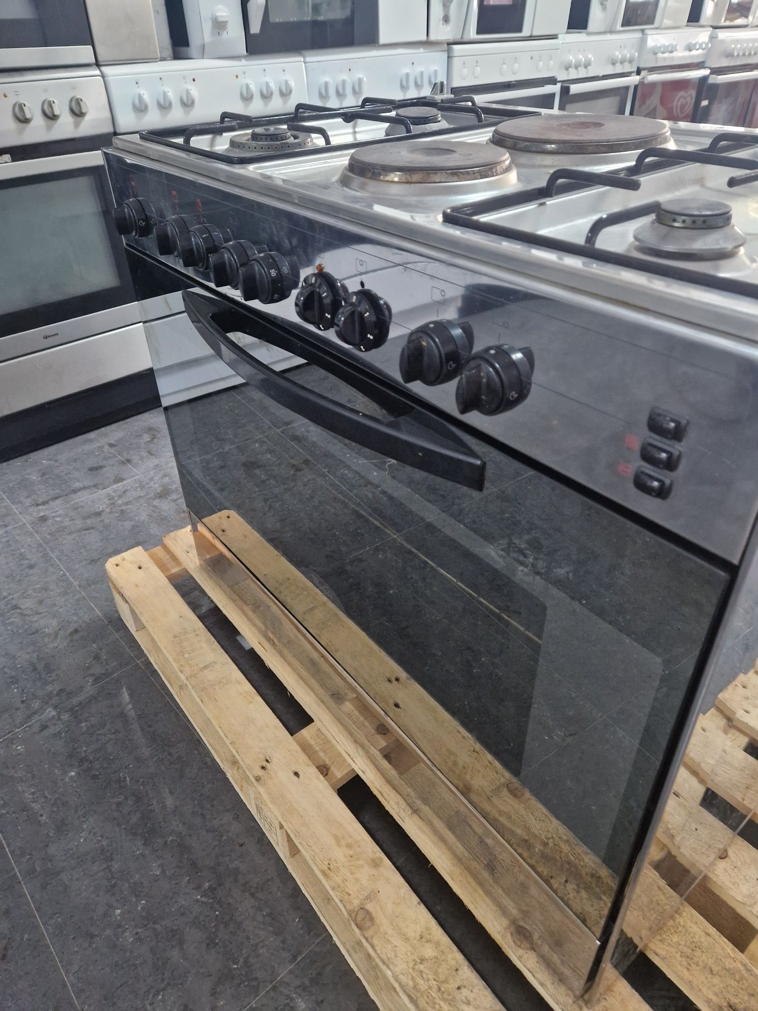 Газова печка Whirlpool 90 см