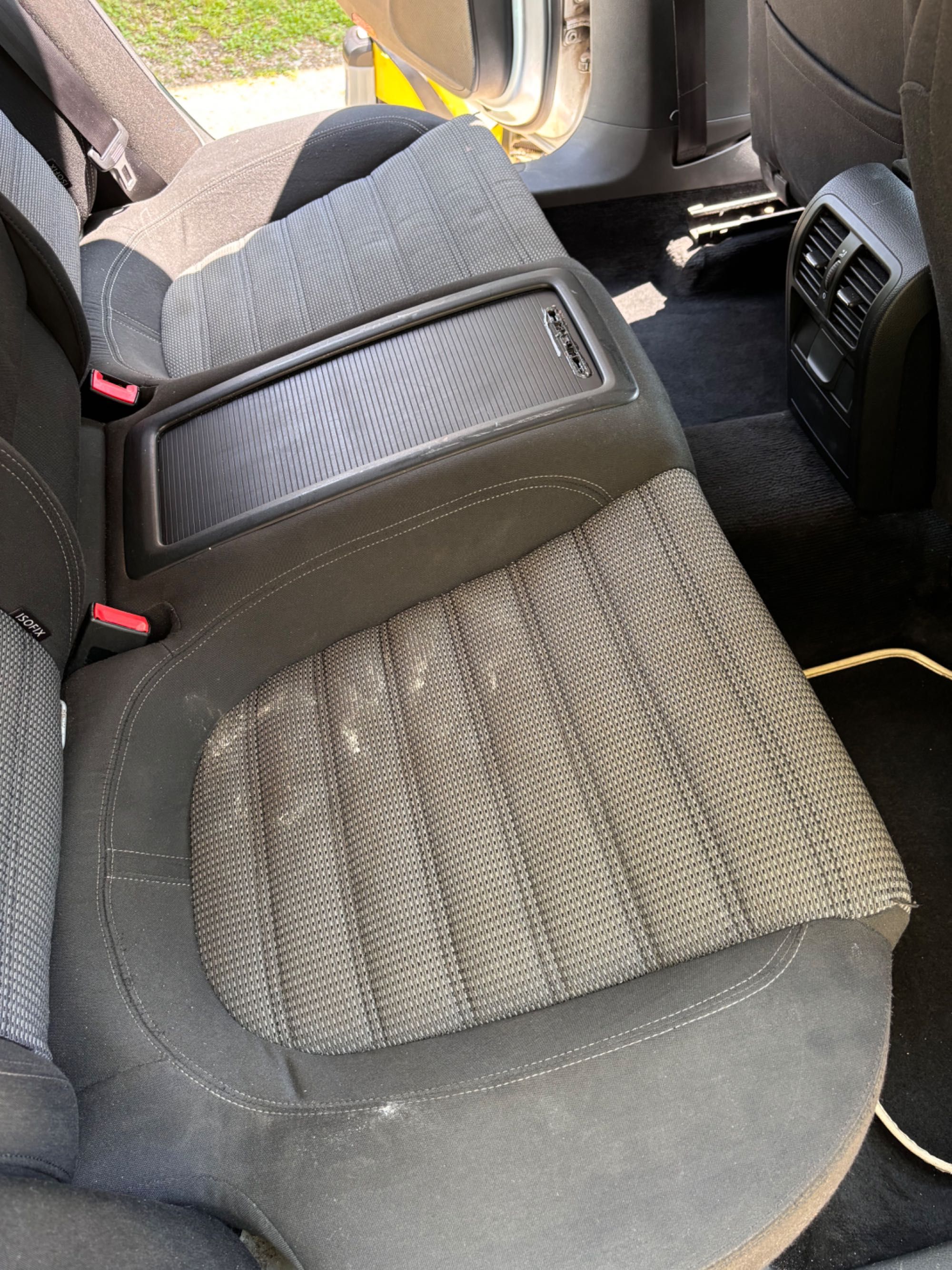 Servicii detailing auto - 230 lei