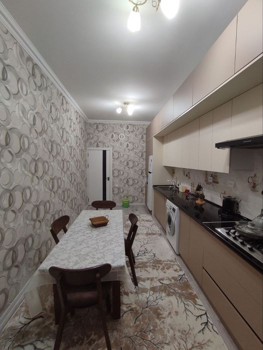 3 xonali lyuks kvartira ijaraga beriladi