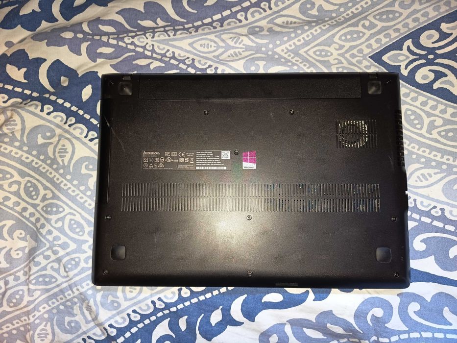 Laptop Lenovo Idepad  100, light gaming, 4gb ddr3, nvidia 920m, 1tb