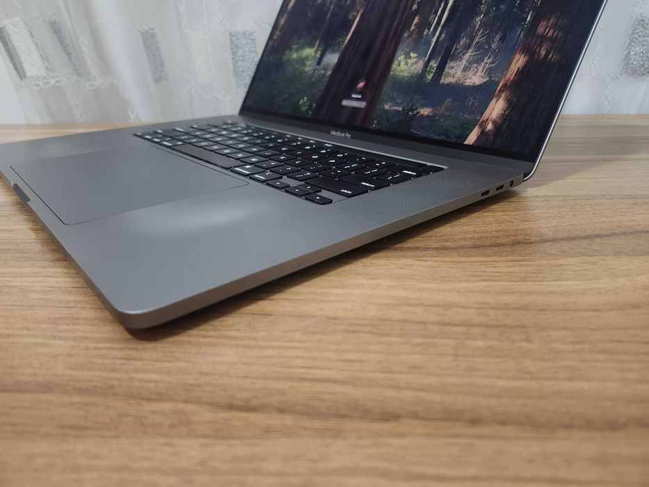 MacBook Pro 2019