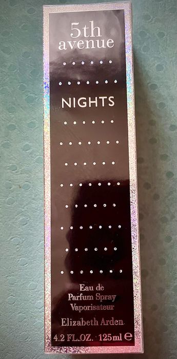 Дамски парфюм 5th Avenue Night на Elizabeth Arden