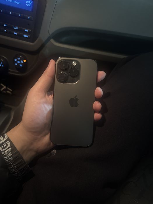 Продам iphone 14 pro 256gb