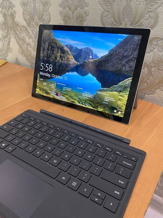 Microsoft Surface Pro 5