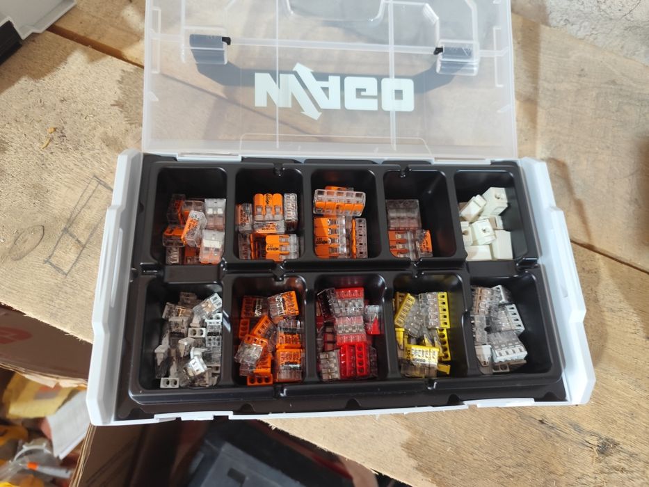 Vând truse cleme wago