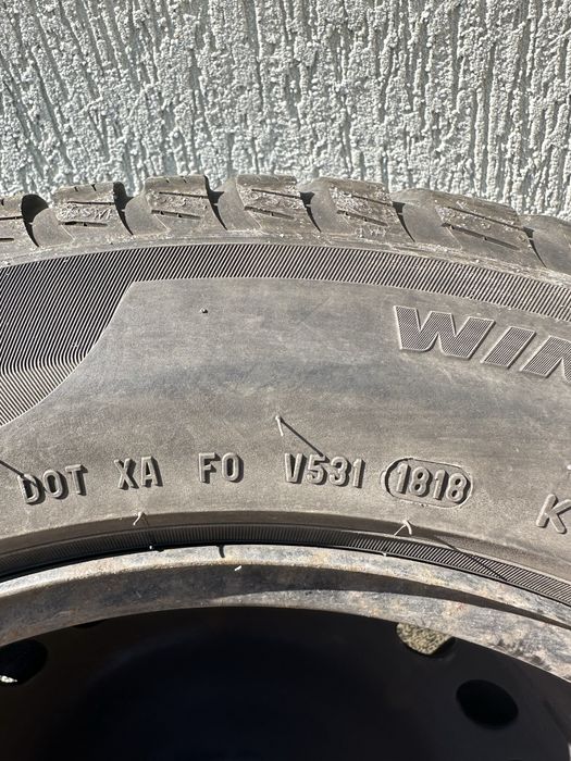 Jante tabla si anvelope iarna 205 60 R 16 Ford Focus MK4