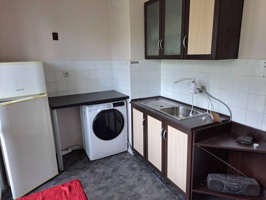 Дава се под наем Едностаен апартамент в Бургас, Изгрев - 46 кв.м за 331.5 € - Снимка #3