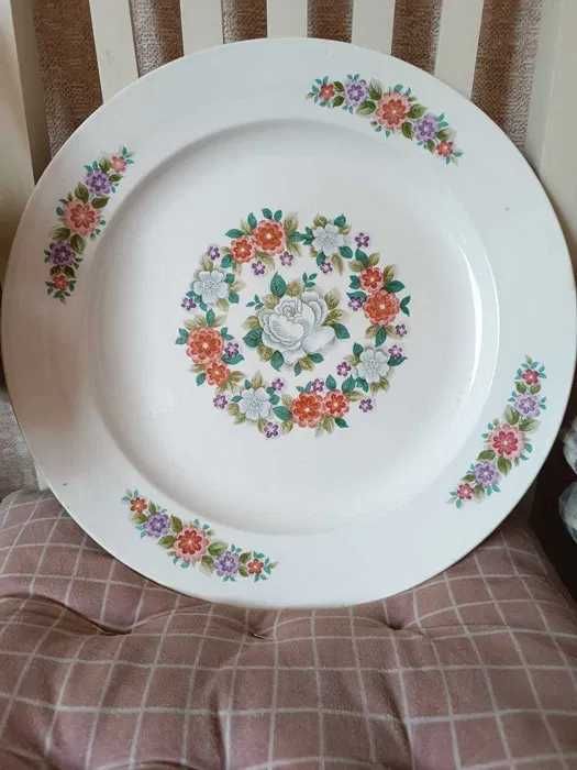 Продается посуда и хрусталь