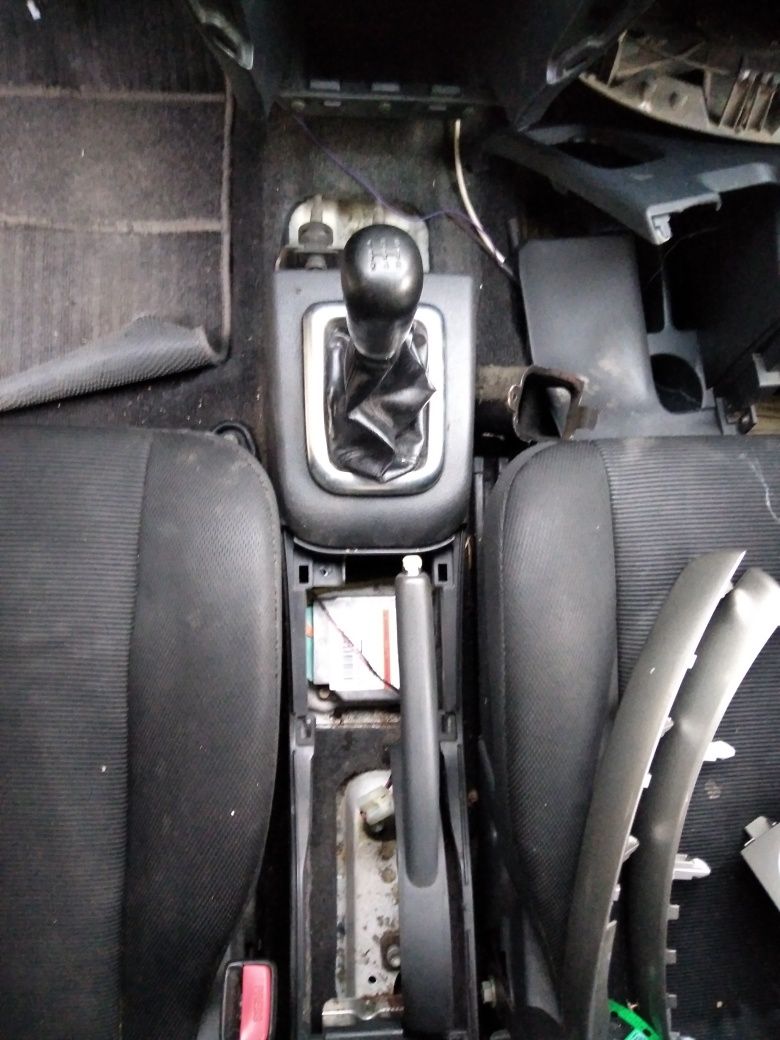Сузуки Лиана Седан 1.6/Suzuki Liana