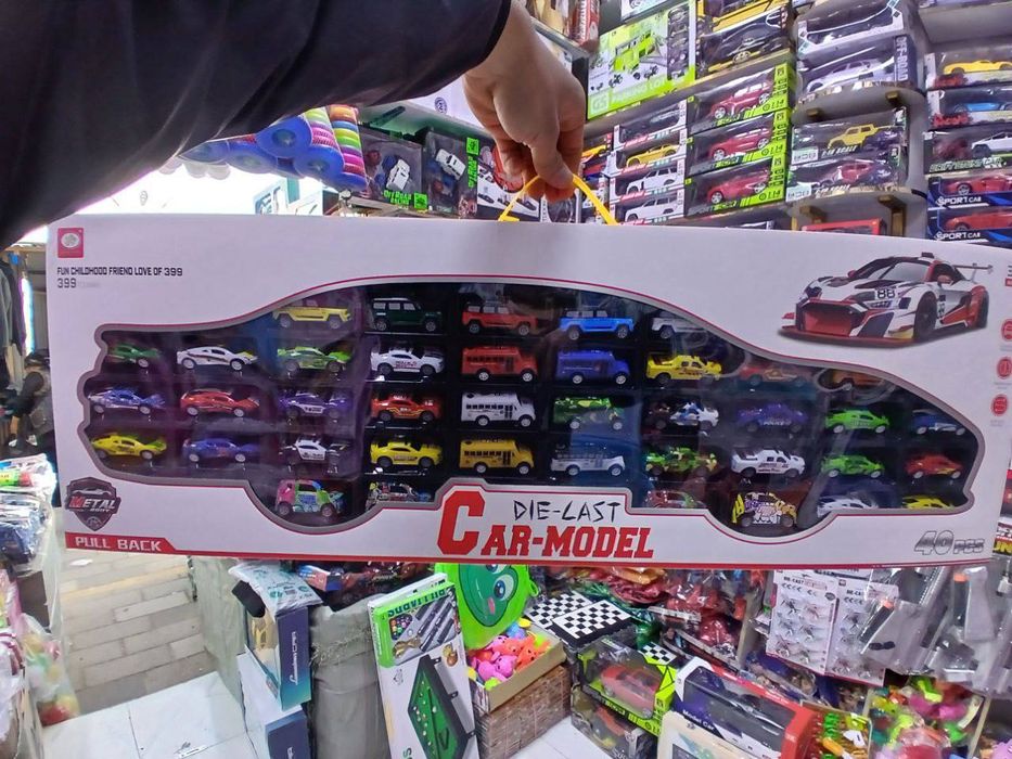 Машина металлическая набор 40 шт. Die-Cast Pull Back