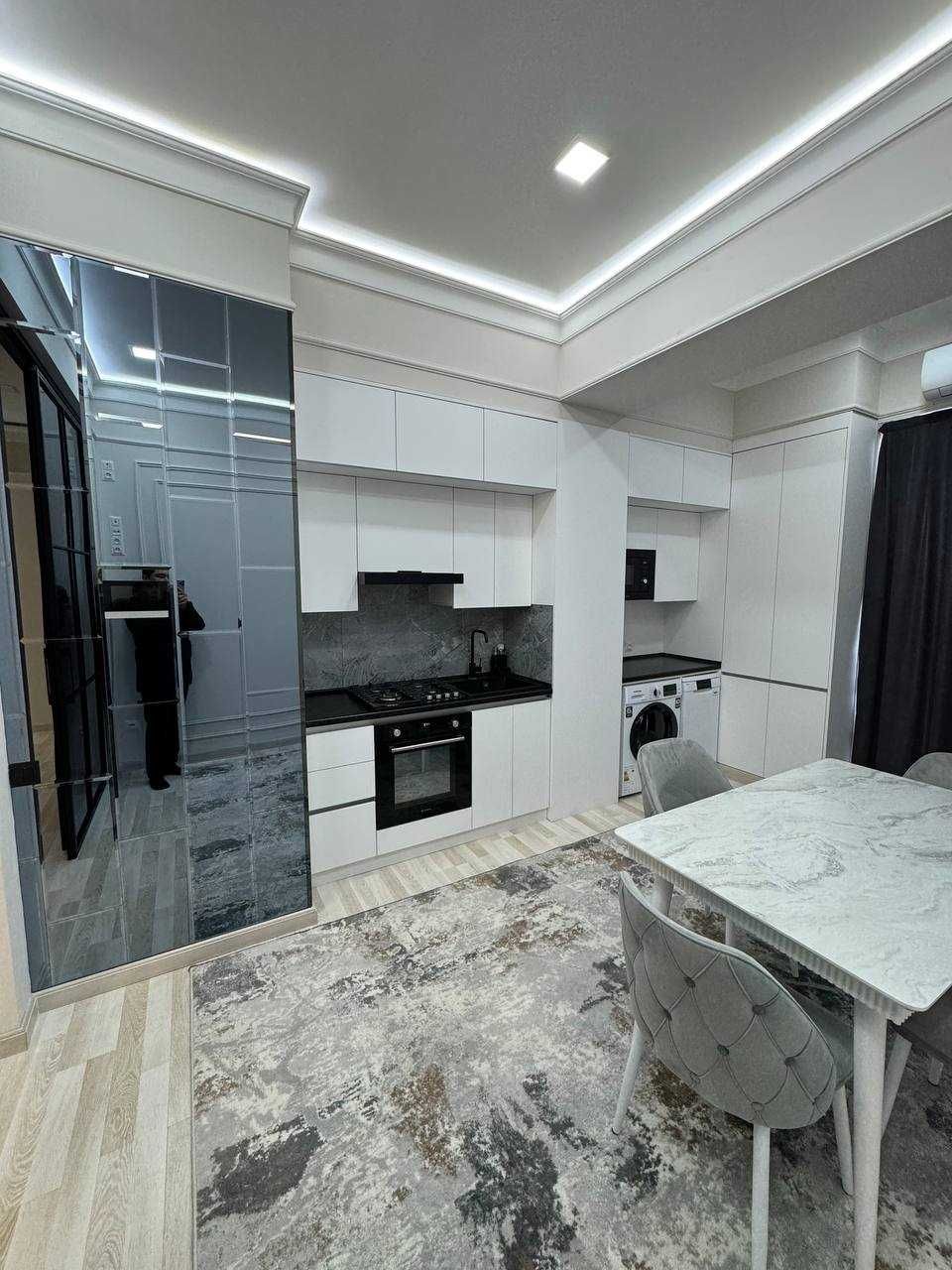 ЖК"Clubhouse Kiparis" Ц-4 м-в Кашгар, ул.Алишера Новаи пр-т Амир Темур