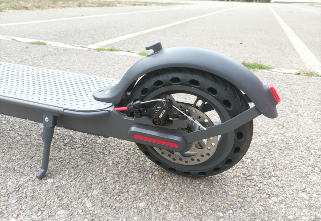Електрически скутер Aovopro ES80