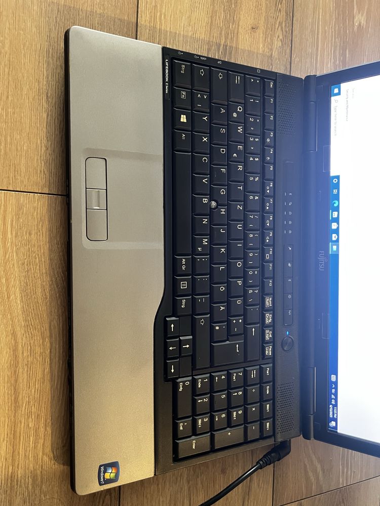 Лаптоп Fujitsu LifeBook E782 i7-3540m 15.6 inch