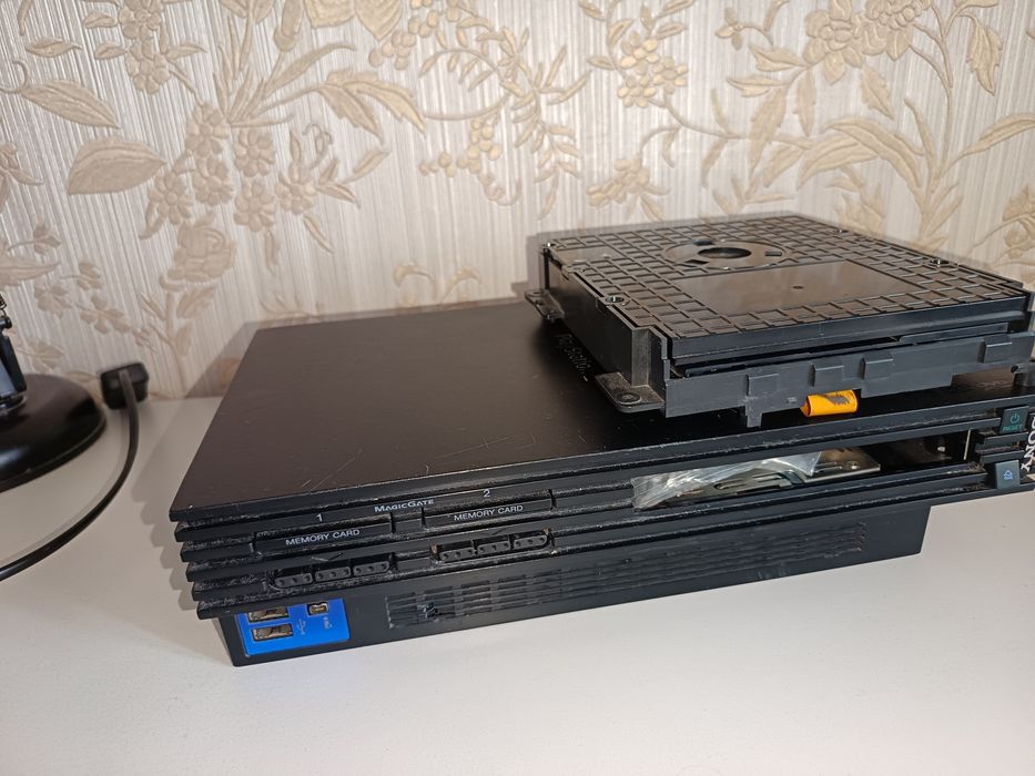 Ps2 fat 35000 (на запчасти)
