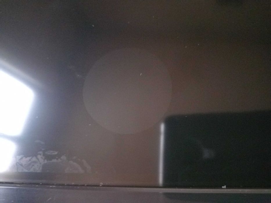 Телевизор Technika 32' Smart TV - за части