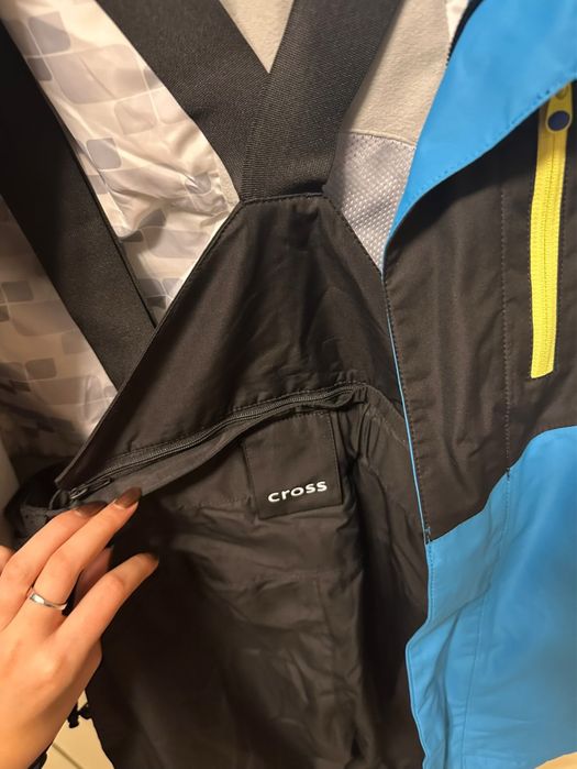 Ски екип на Cross