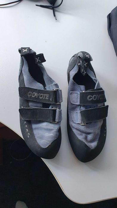 Papuci/papucei/espadrile de catarare/escalada Five Ten marimea 40