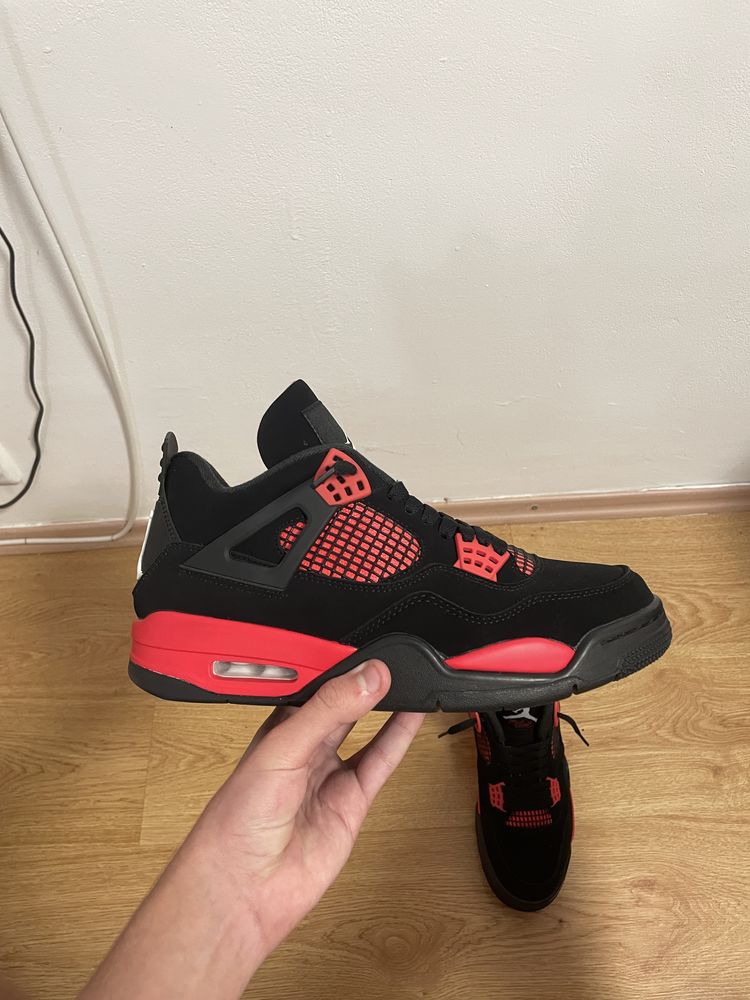 Jordan 4 Red Thunder