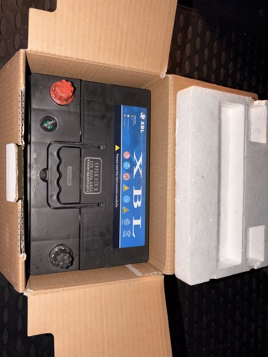 Автомобильный аккумулятор