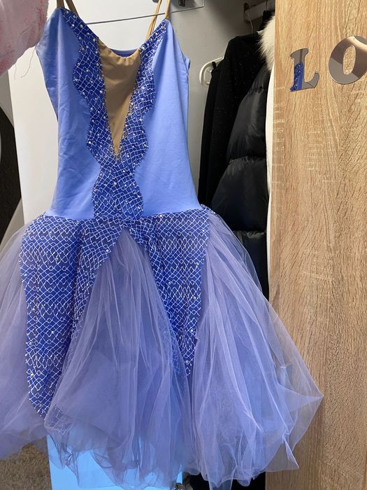 Балетна лилава рокля