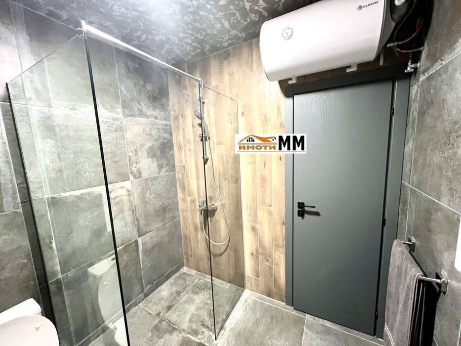 Дава се под наем Тристаен апартамент в Пловдив, Остромила - 90 кв.м за 561 € - Снимка #10