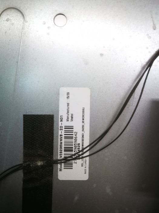 Продавам JVC LT-24V250 работещ, за части.