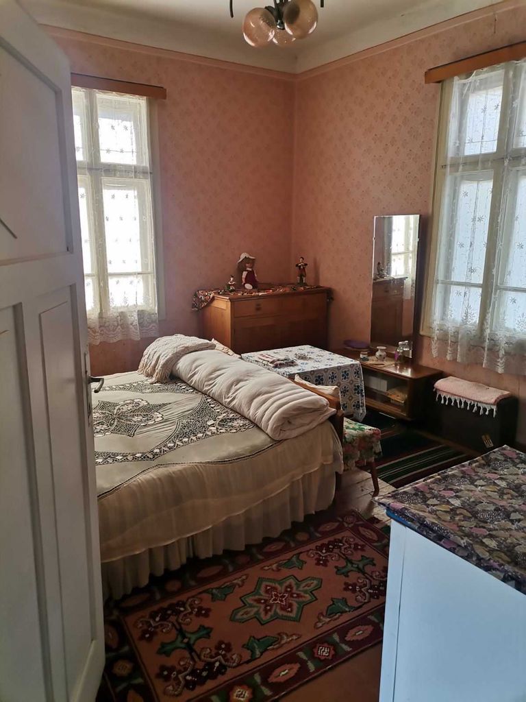 Продава се Къща в София, Симеоново - 63 кв.м за 1096 €/кв.м - Снимка #3